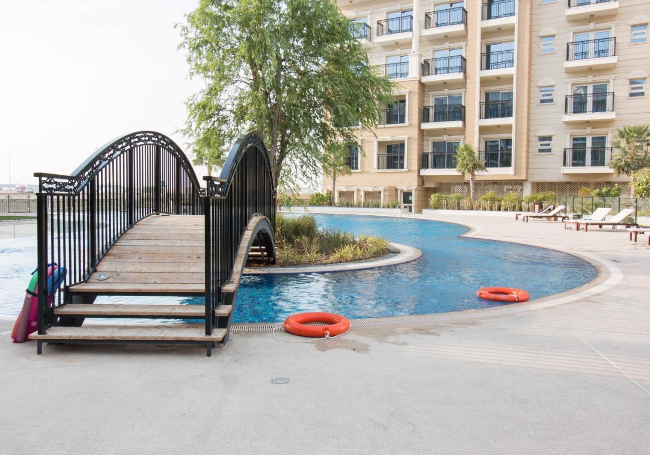 Furnished Studio, Close To All Amenties! - Resortz 11 Dubai Buitenkant foto